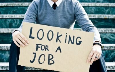 Looking for a Job? These 3 Questions Will Help You Find Jobs You Love